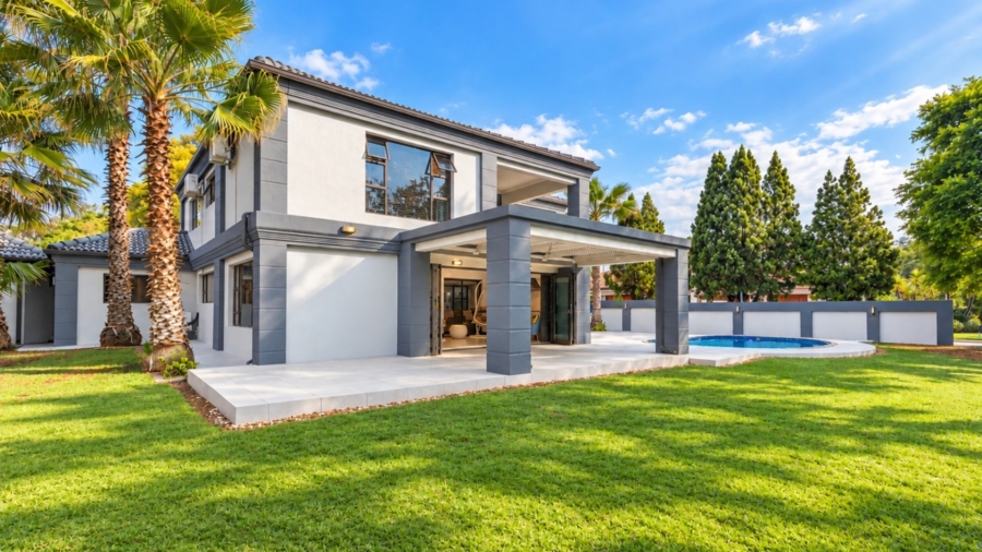 3 Bedroom Property for Sale in WestLake Country Safari Estate North West